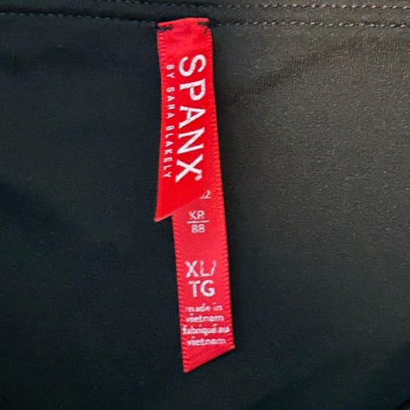 Spanx Faux Leather Leggings - XL - Picture 5 of 11